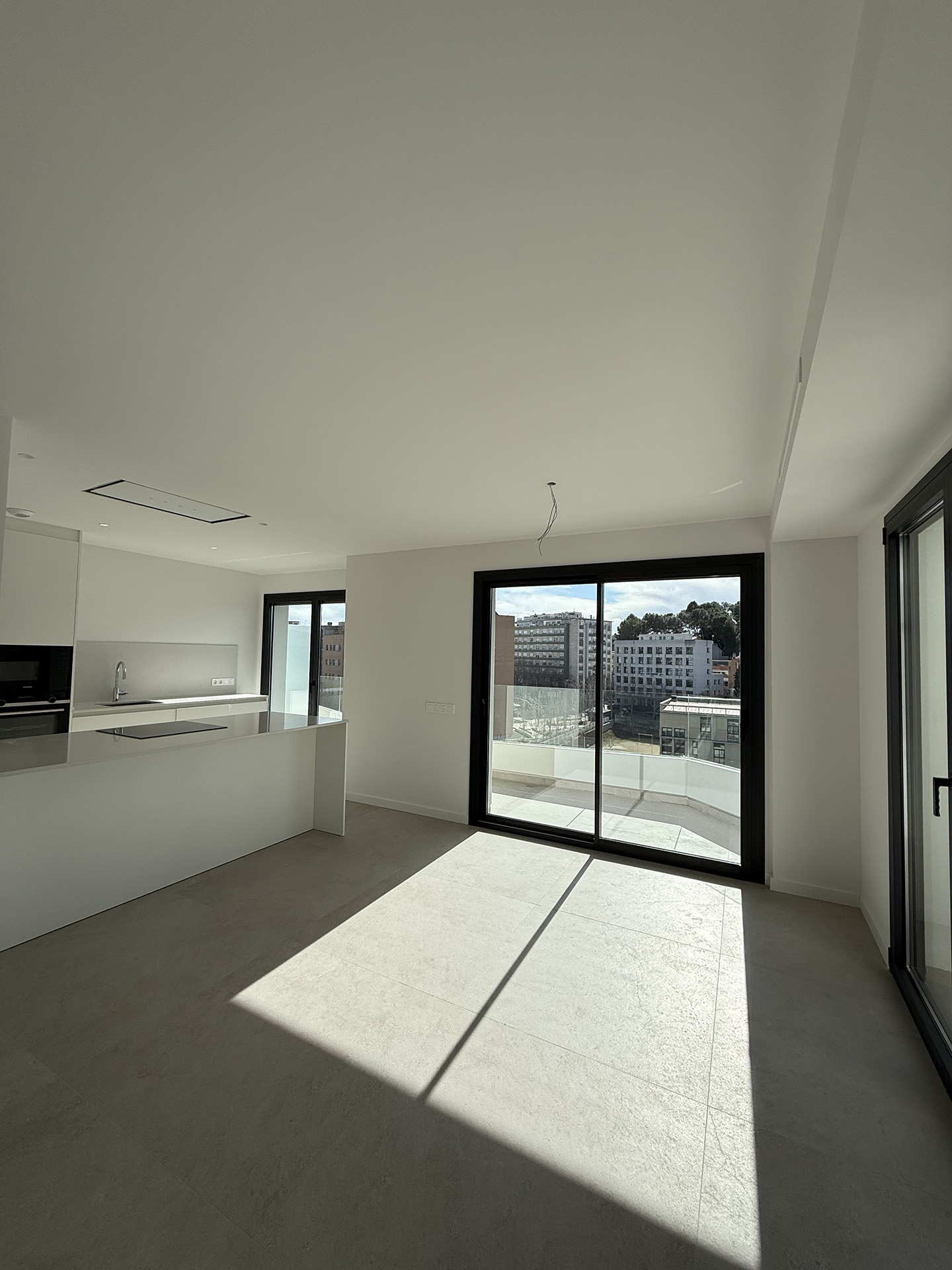 Construccions Salido-Carrio - Edifici Plurifamiliar - Carrer Valencia, Manresa - 2024 - Serrat Tort Arquitectes