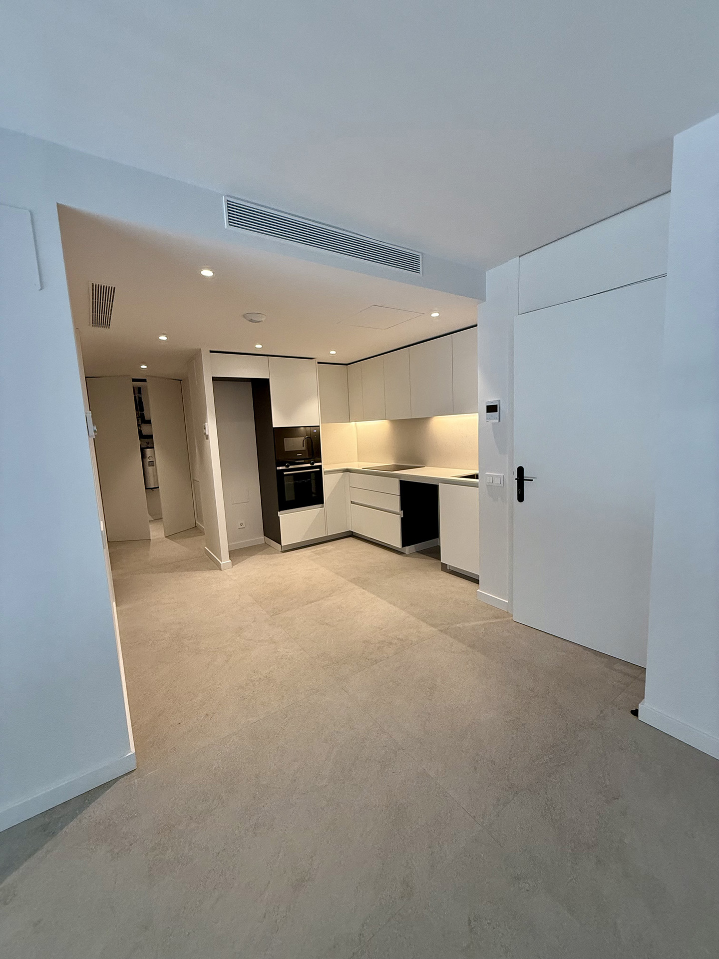 Construccions Salido-Carrio - Edifici Plurifamiliar - Carrer Valencia, Manresa - 2024 - Serrat Tort Arquitectes