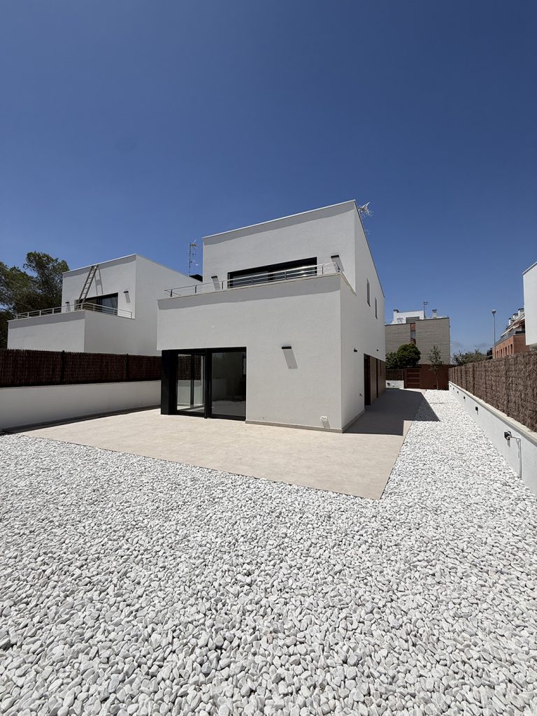 Construccions Salido-Carrio, Habitatges Unifamiliars a Torredembarra.